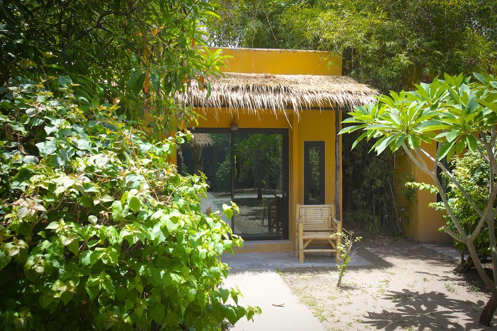 The Blue Parrot Ko Pha Ngan Exterior photo